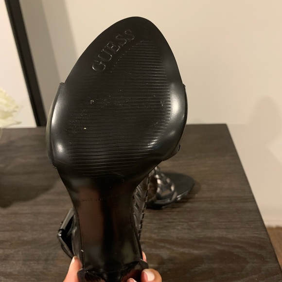 NEW! Guess black and silver heels - Picture 4 of 4